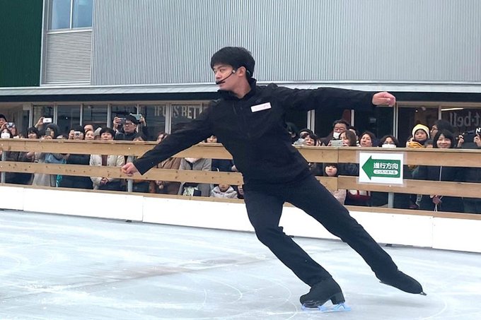 小塚崇彦さん「フィギュアスケーターの経験を活かし、スケート靴を開発」