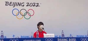 CHN有名な記者ヤンケ・ヘ 北京五輪2.14記者会見「…私が今まで出席した中で おそらく最も感動的な会見でした 隣の女性記者は泣いていたほどです…」