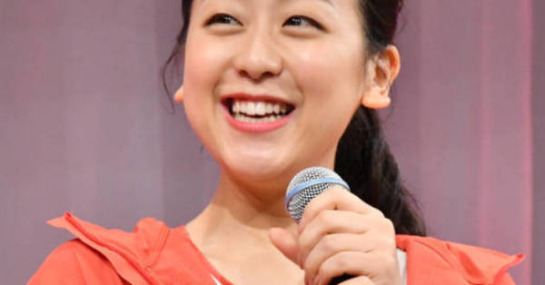 浅田真央 ネイサン・チェン選手とのツーショットに反響「眼福」「夢のような2ショット」