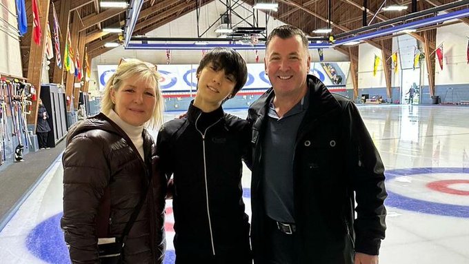 「ユヅは“引退した選手”ではなかった！」ブライアン・オーサーが見た、羽生結弦のトロント帰省