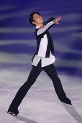 苦悩の先に希望を見出す、羽生結弦の「RE_PRAY」 「考えるきっかけの一つであってほしい」