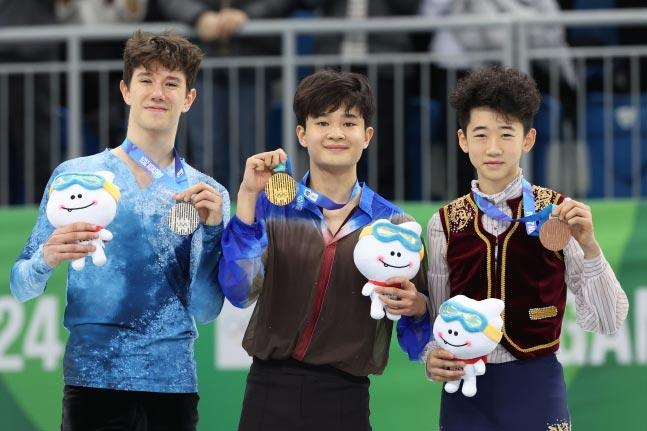フィギュア男子シングルでキム・ヒョンギョムが金メダル…韓国勢初の快挙　冬季ユース五輪