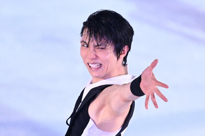 羽生結弦が「ガンダム」を舞う! ファン感涙の圧巻の表現力、機体をモチーフにした衣装、リンクがまるで宇宙空間に