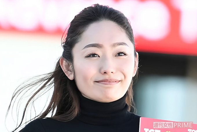 《販売元が回答》安藤美姫、16歳教え子とデート報道後に消えた“サプリメント広告”