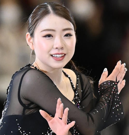 紀平梨花、CMでタイタニック衣装を再演！ 黒スカート姿に「鳥肌立った」とファン歓喜ｗｗｗ