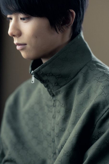 【朗報】羽生結弦、グッチと異次元コラボ！オーラが半端ないと世界中で話題に！「格が違う」の声殺到中！【画像あり】