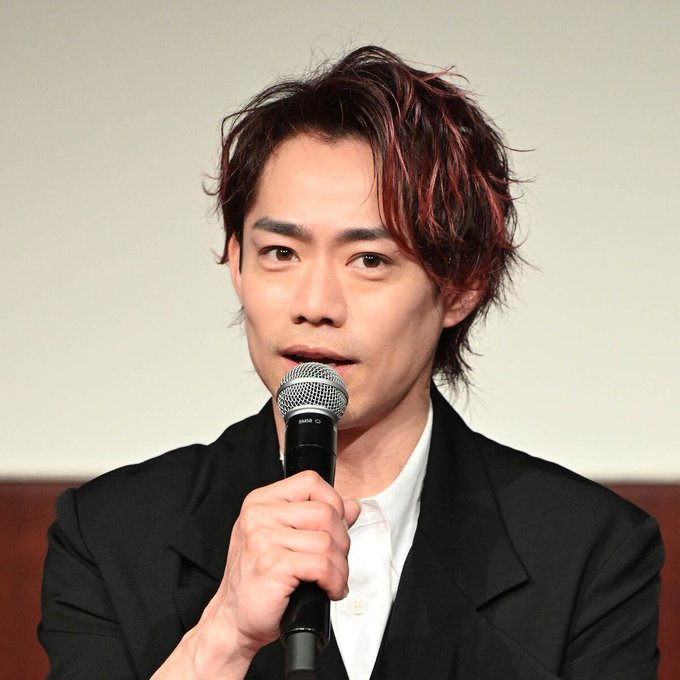 【朗報】高橋大輔がフィギュアペアの恋愛事情を暴露！演技後のハグで付き合ってるか判別できるってマジ？