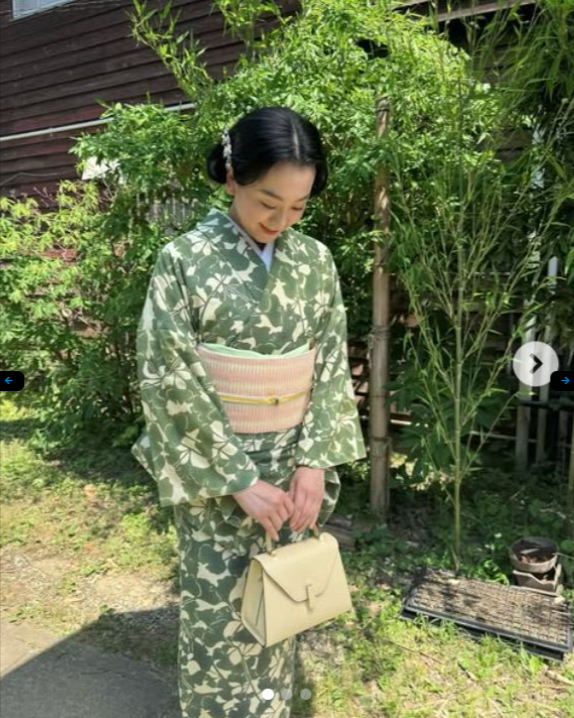 【速報】浅田真央さん、最新の着物姿がヤバすぎる件ｗｗｗ「美しすぎる」「最高かよ」とファン騒然