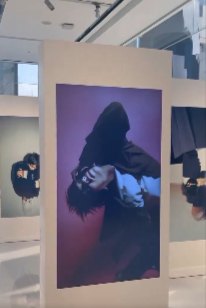 【衝撃】羽生結弦さんのGUCCIコラボ写真展、ついに開催！小浪次郎撮影の「ありのままの羽生くん」に震えてる