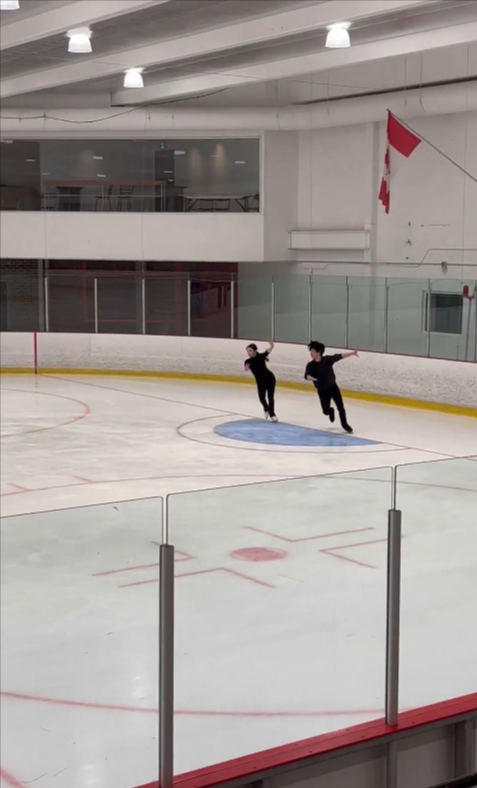 【朗報】紀平梨花さん、ついにアイスダンス転向！西山真瑚とのカップル結成にファン歓喜「怪我からの挑戦に期待」