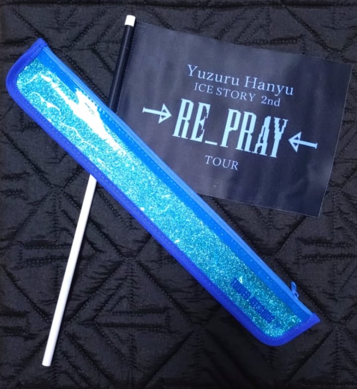 🚩【タワレコ】フィギュアスケートファンの間で「あのグッズ」が突如バズる！ 氷上の名無しさんが発掘したフラッグケースに、みんなが「思ったより派手」「ワロタw」