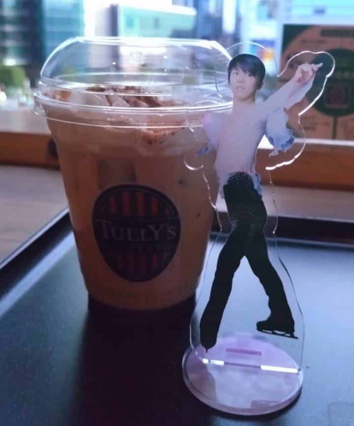 タリーズ休憩で判明！【フィギュアスケーターの顔面偏差値】映画館中がざわついた「顔がいい」の真相を特定！