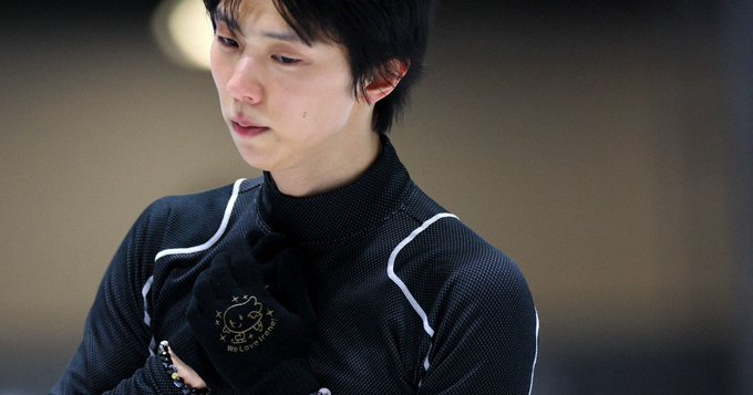 羽生結弦が広げた「アイリン」グッズの輪が世界へ！誕生秘話と人気の背景に迫る記事に氷上スレ感動ｗｗｗサムネも最高と絶賛の嵐！