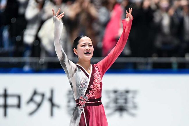 渡辺倫果が「現役続行」を電撃表明ｗｗｗ今後4年間継続で2030年五輪も視野に！氷上スレでは「倫果ちゃんの3Aをまだ見れるｗ」「不屈の決意に涙出た」と大声援！苦境を越えさらなる高みを目指すダイナマイト娘の挑戦、全力で応援するしかないやろ！