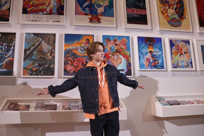 「ゲームの話が通じて嬉しい」宇野昌磨が“大カプコン展”でガチゲーマー全開ｗｗｗ『スト6』の魅力を熱弁しアイスショー仲間にはモンハンを強制プレイ！？「もう格ゲーマーの顔つきｗ」「昌磨が楽しそうで何より」