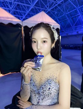 本田真凜、あの39kgシンデレラが深夜練で肌発光の秘密暴露！落ちないリップ＆ガチ愛用コスメまで全部喋ったぞｗｗｗ