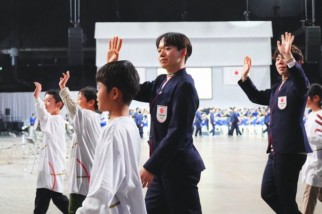 【速報】鍵山優真、エースの重圧に「不安あった」と本音を激白！→彼が辿り着いた”同じ目線”という答えが、あまりに尊くて泣けた…（93字）