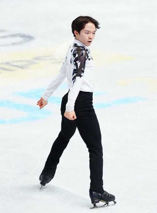 鍵山優真が語る、坂本花織への深いリスペクトと「なりたい」憧れの真意---