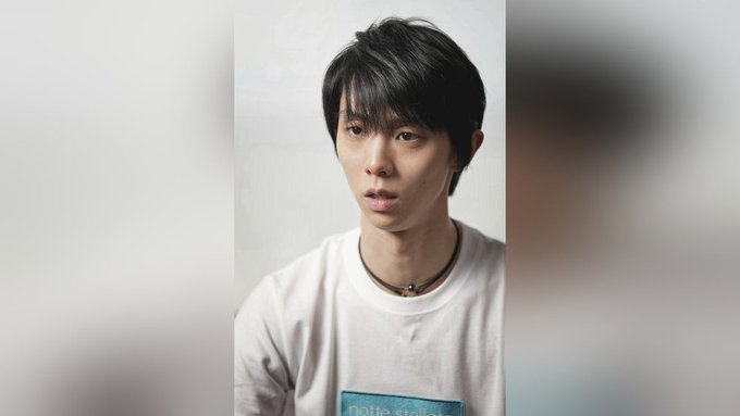 羽生結弦さんの衣装イメージ「玉虫塗コンパクトミラー」が登場、売上の一部を読売光と愛の事業団に寄付
