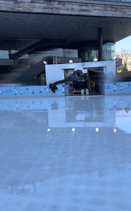 奇跡！スケートリンクに宇野昌磨選手がサプライズ降臨！母も娘も大興奮、5歳娘の瞳は完全にハートに！