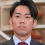 高橋大輔、黒髪と赤髪の“変身”ぶりにファンも驚愕「振り幅の大きさにおののく」ネイルもキメるオシャレ番長